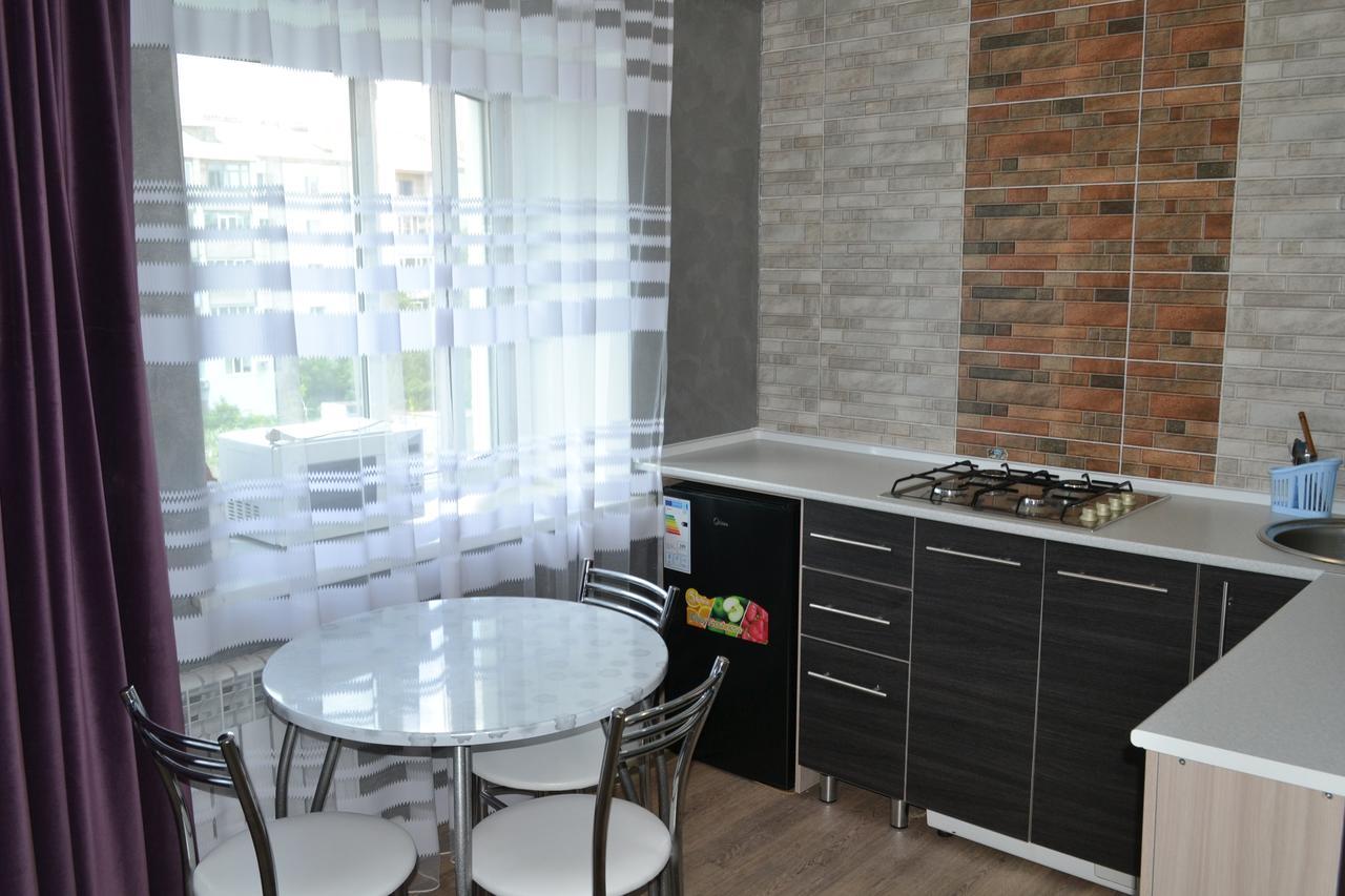 Хай-Тек Апартаменты В Центре По Гоголя51 Karaganda Bagian luar foto